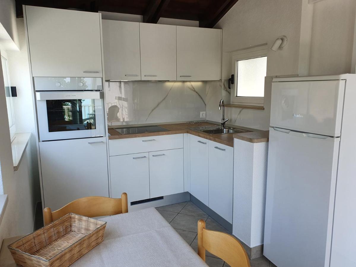 Apartments And Rooms By The Sea Baska Voda, Makarska - 2578 Exterior photo